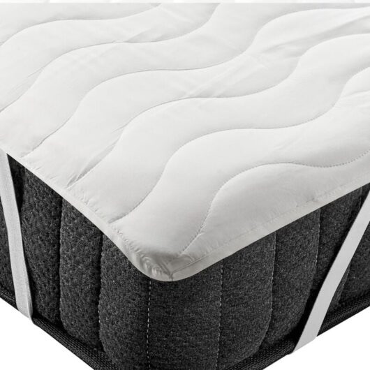 Fitted Mattress Protector Waterproof Pad Double 140 x 200 cm Microfibre Case Polyester Filling White Ruen