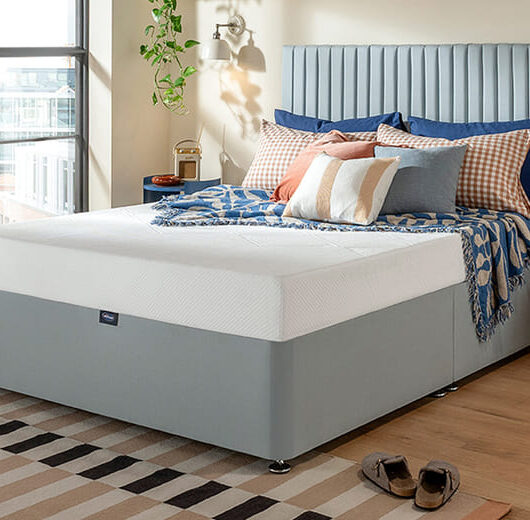 Silentnight Breathe Gel Memory Foam Mattress, King Size