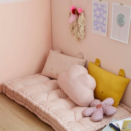 Futon-Type Floor Mattress rosy