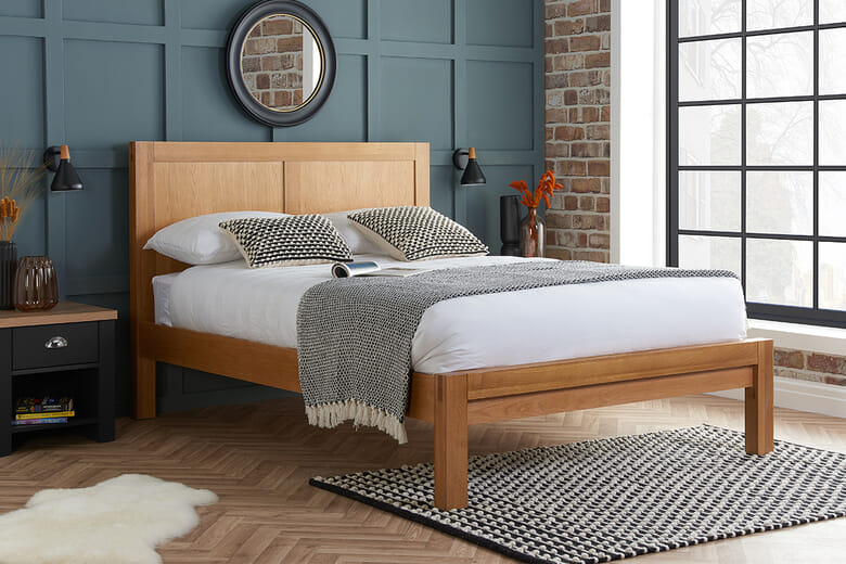 Bellevue Solid Oak Bed, King Size
