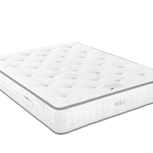 M&S 2500 British Wool Pocket Spring Medium Mattress White