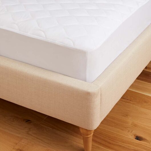 M&S Fresh & Cool Mattress Protector White