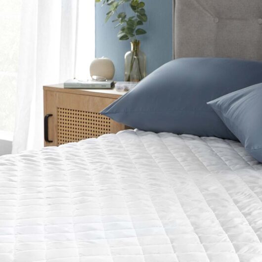 Silentnight 2 Pack Waterproof Mattress Protectors White
