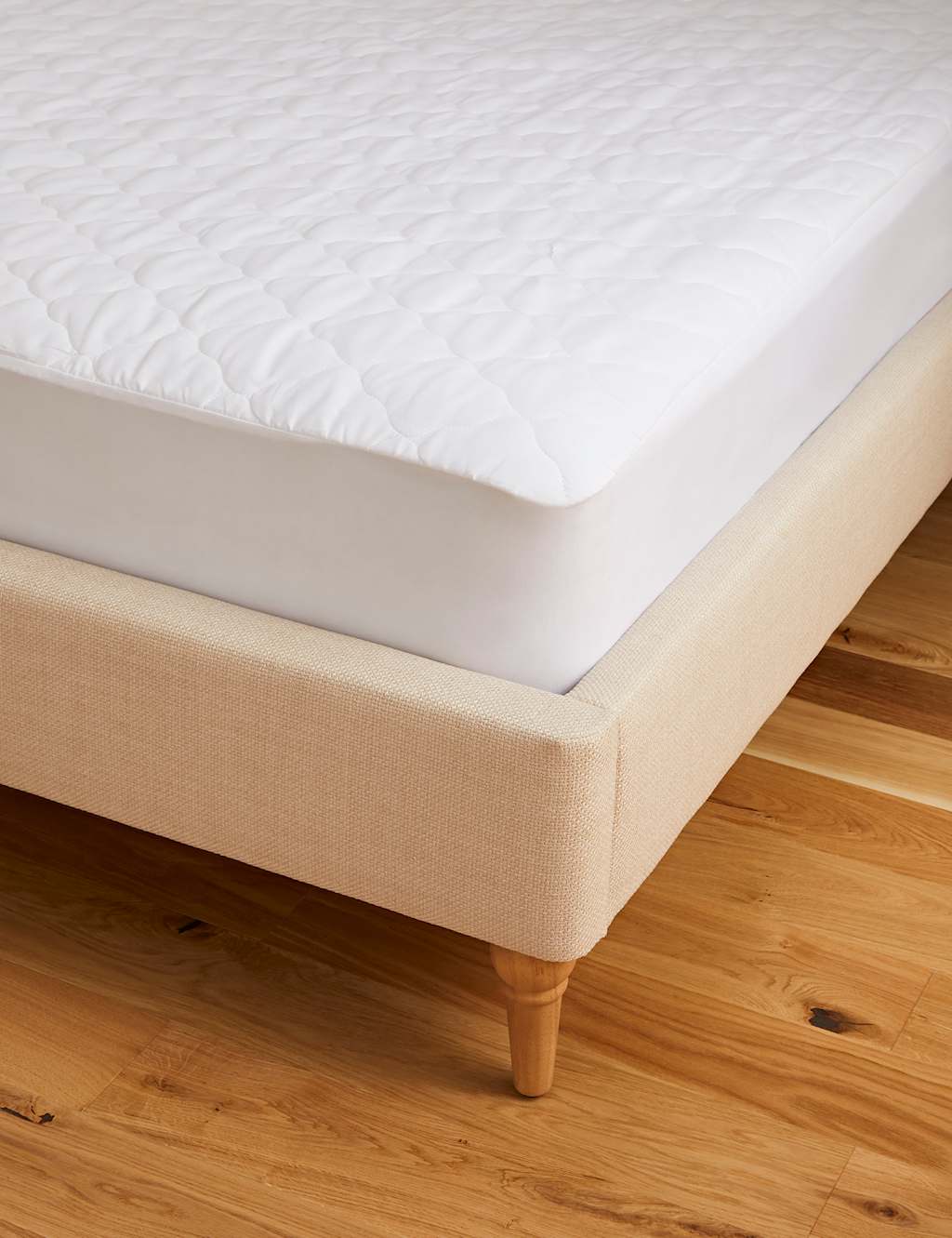 Sleep Solutions Quilted Waterproof Mattress Protector White