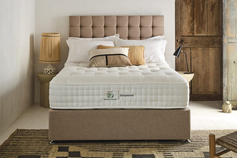 Sleepeezee Campaign for Wool Luxe 2800 Mattress + Premium Divan Bed, Teal, 4 Drawer, King Size